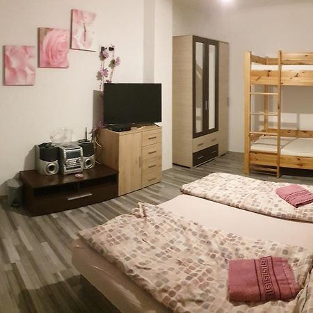 Grevia Apartmanok Poroszló 部屋 写真